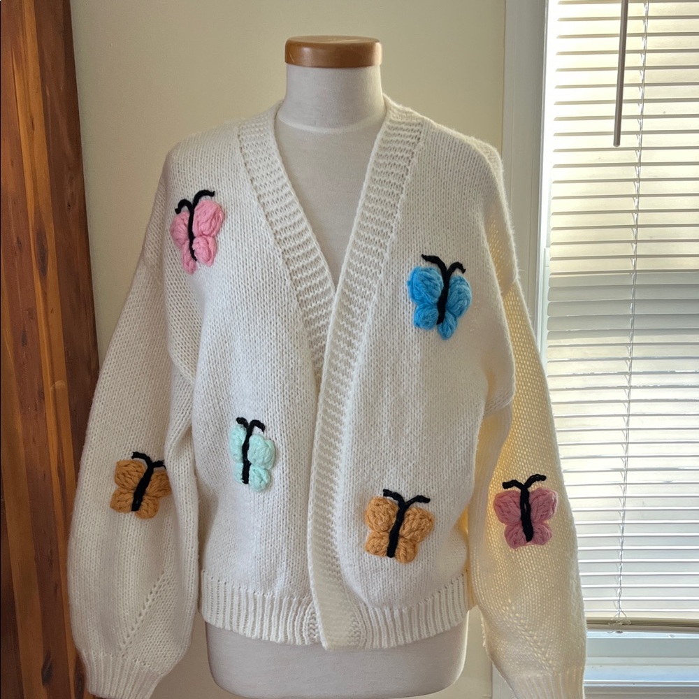 Luna Ivy Off-White Knit Cardigan Butterfly Large